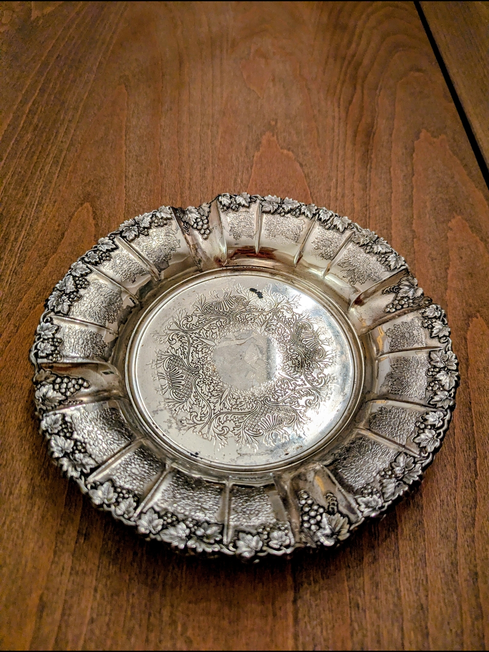 Ornate Silver-Plated Decorative Trinket Dish